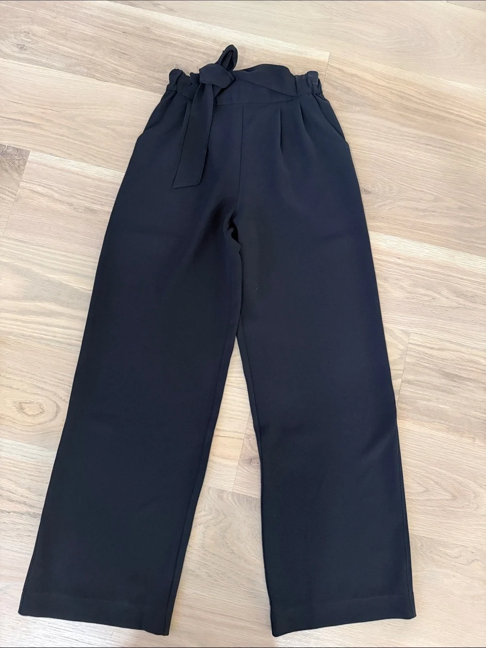 Lululemon Noir Pant Black High Rise Wide Leg Tie Waist Trouser Pants 4 $118